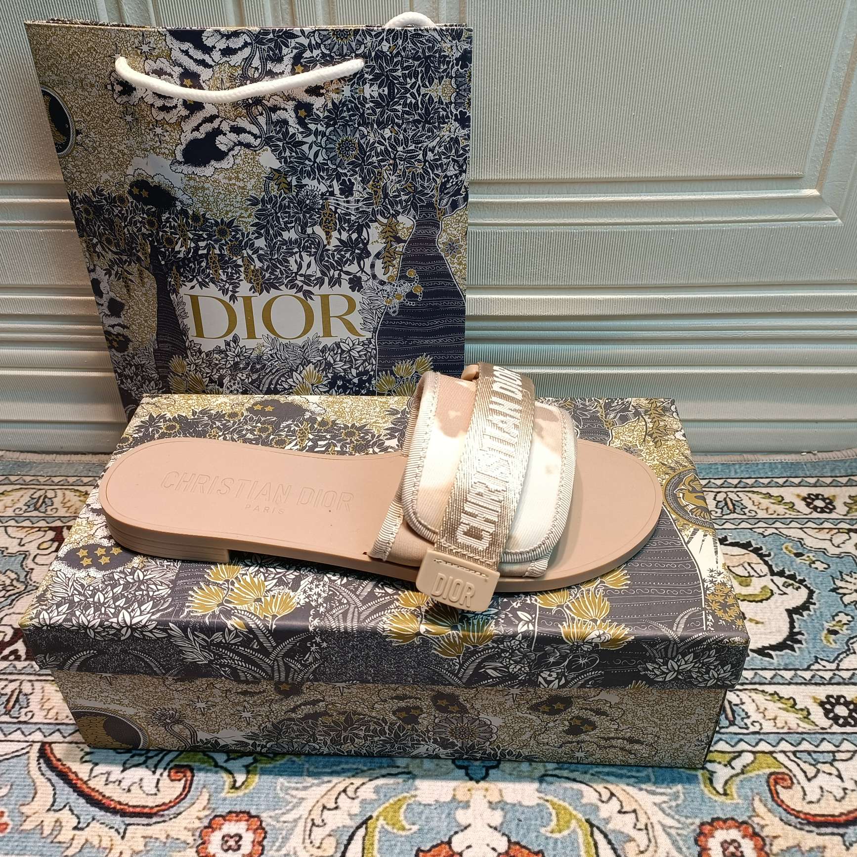 Z1ZD20 Popular Slippers