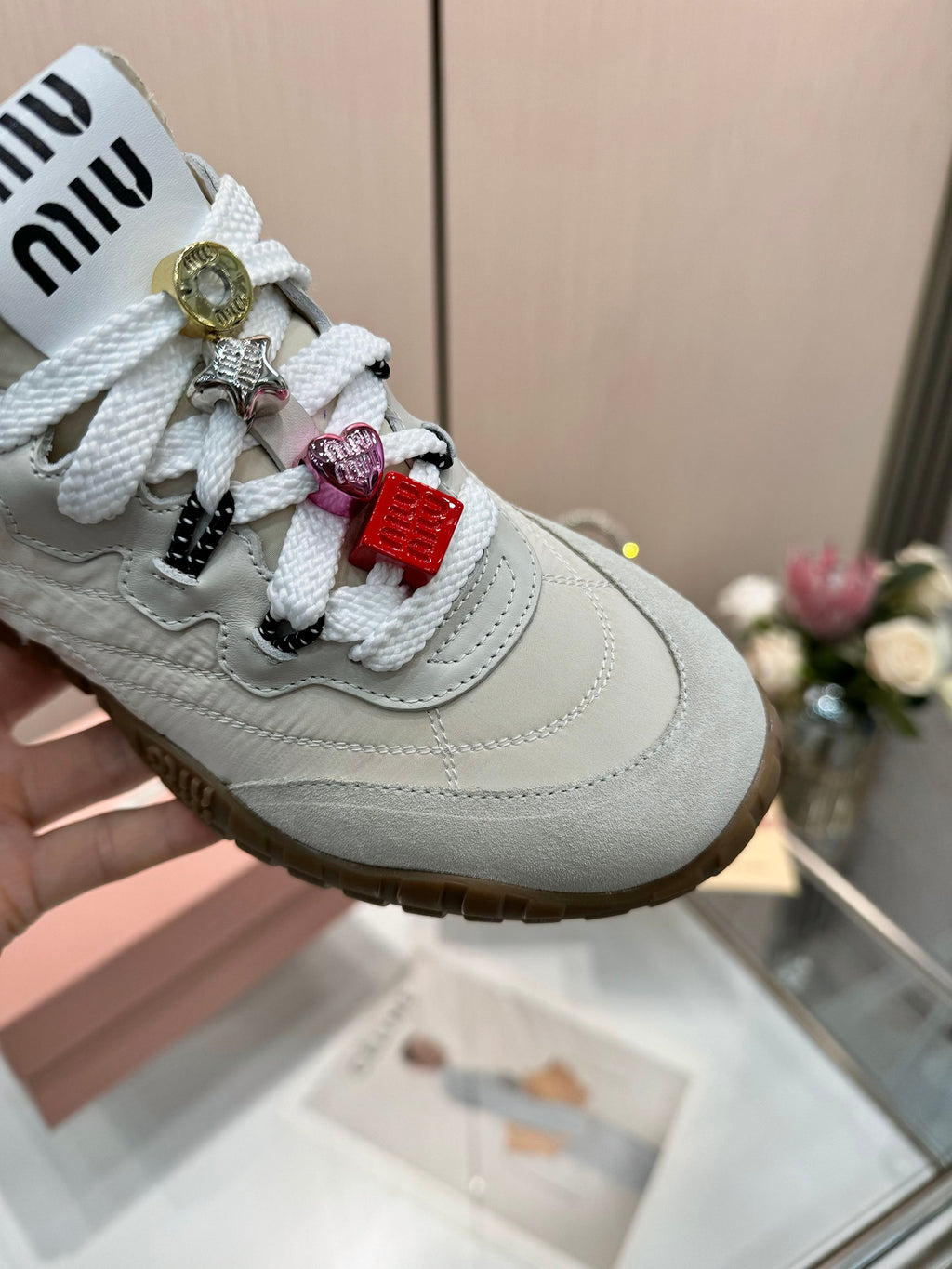 Z2Q95A17 Popular high-quality shoes