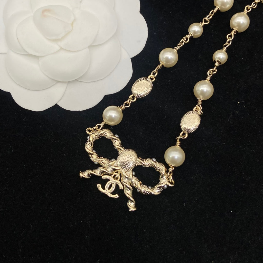 X1Q85C399X Popular Necklaces