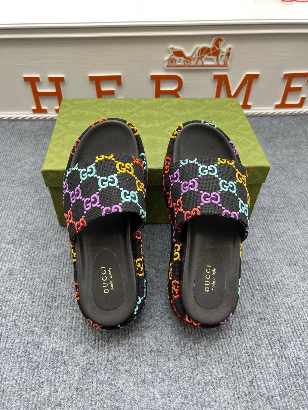 Z5ZB122 Popular slippers  Sole thickness 5.5cm