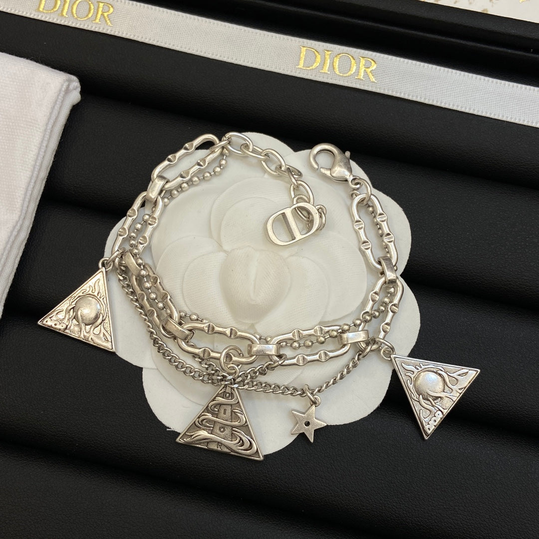 X1Q85D295X Popular Necklaces.Bracelet. Earrings