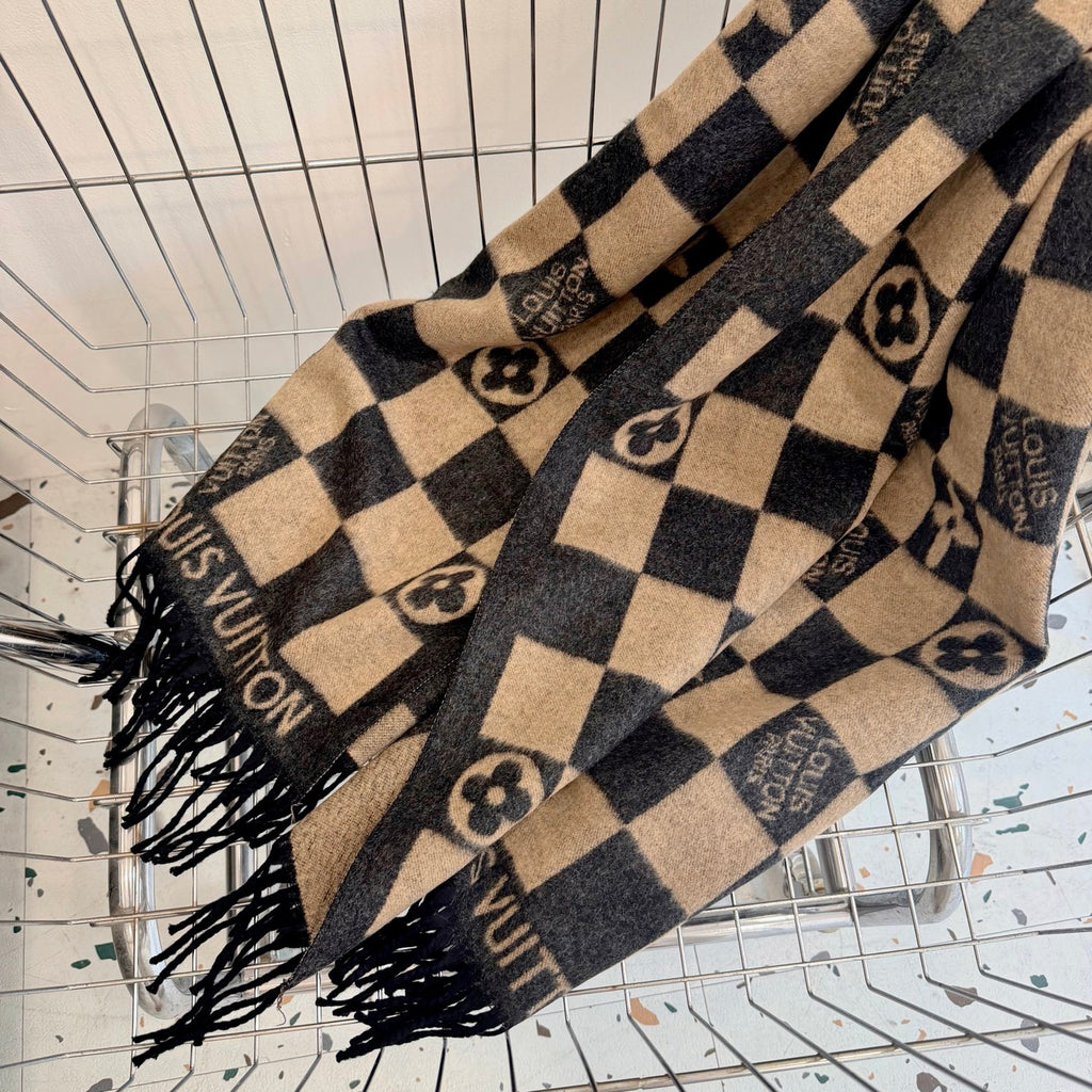 W1R86E22 Popular Winter Scarves