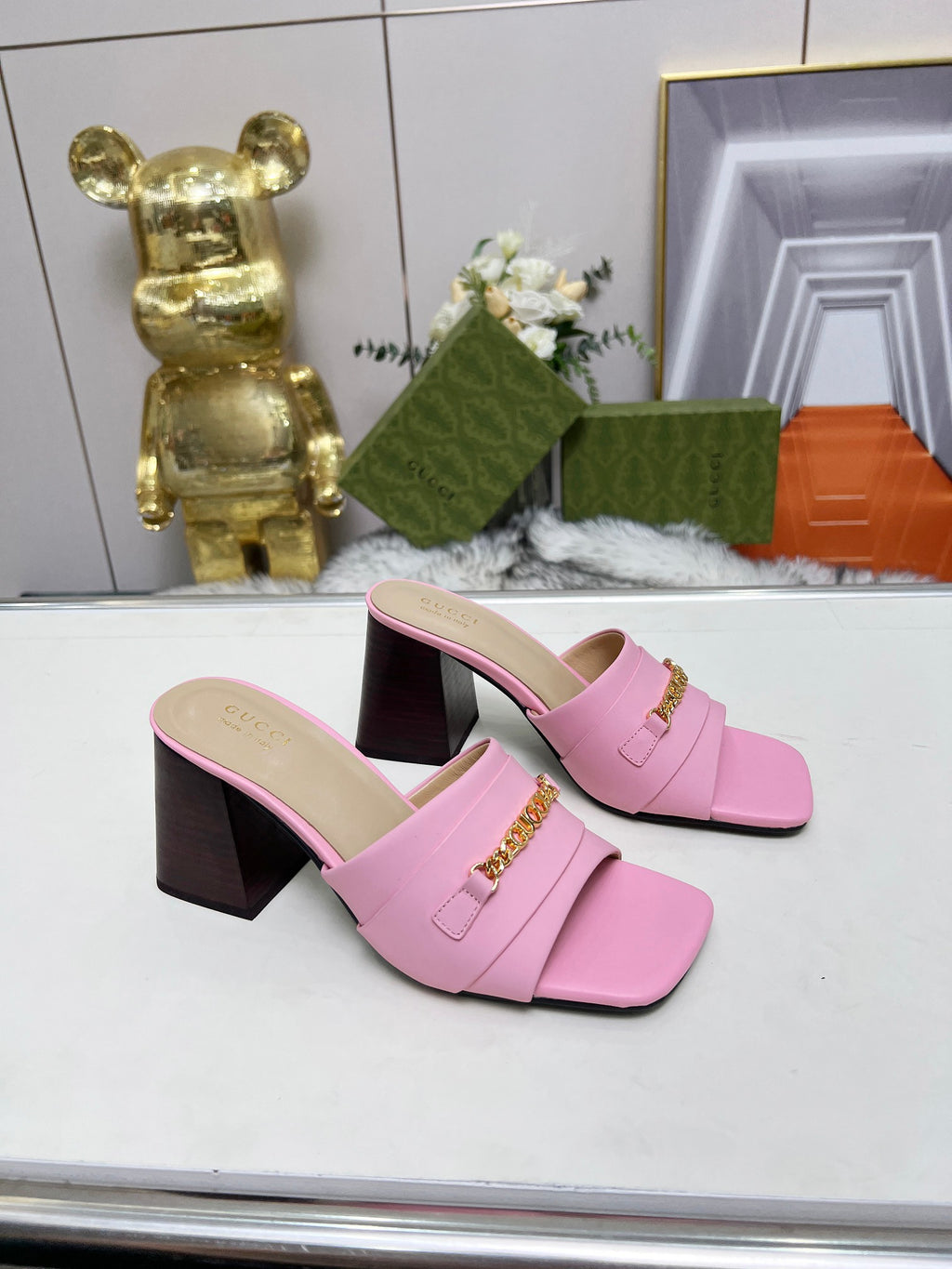 Z2N75B11  Popular leather High heels