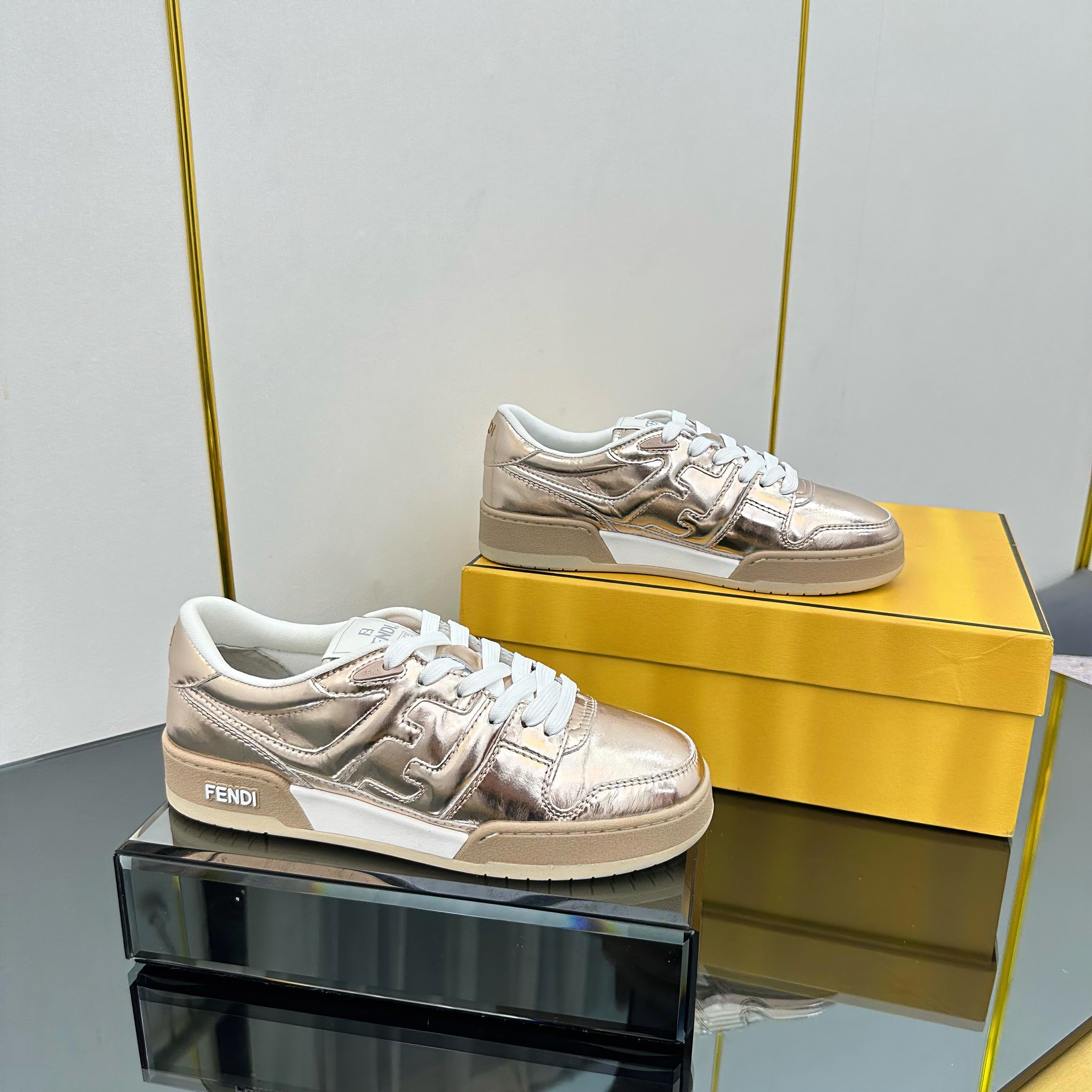 Z2Q105F419 Popular high-quality Shoes