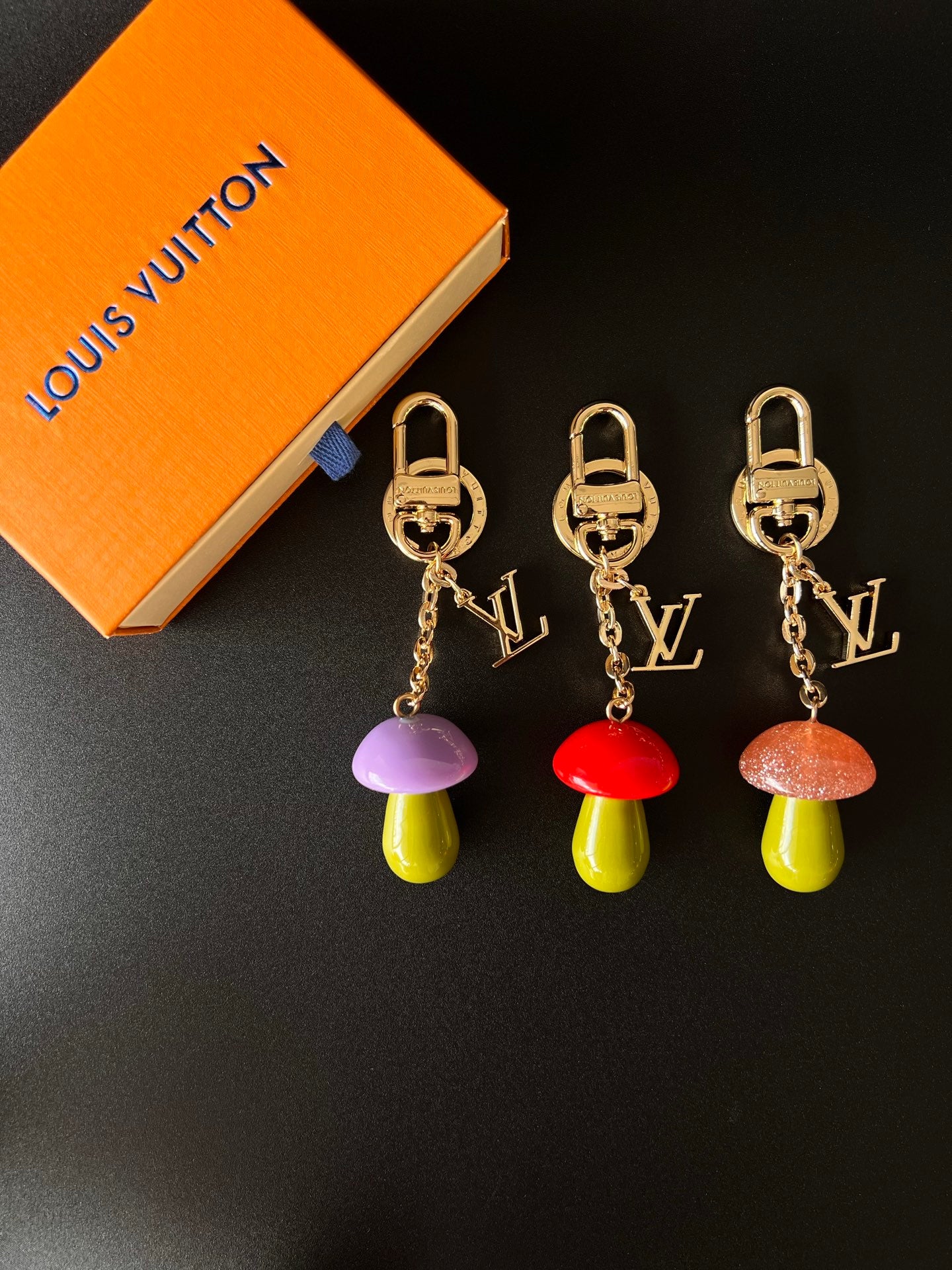 A1R76E53 Popular bag 's charms accessories