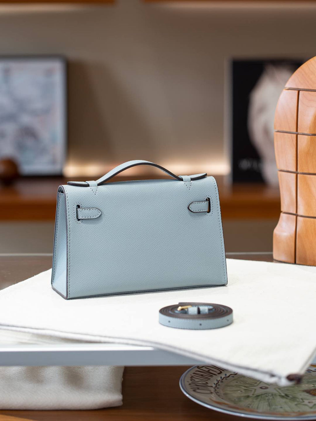 B1R66A4 Popular leather bag