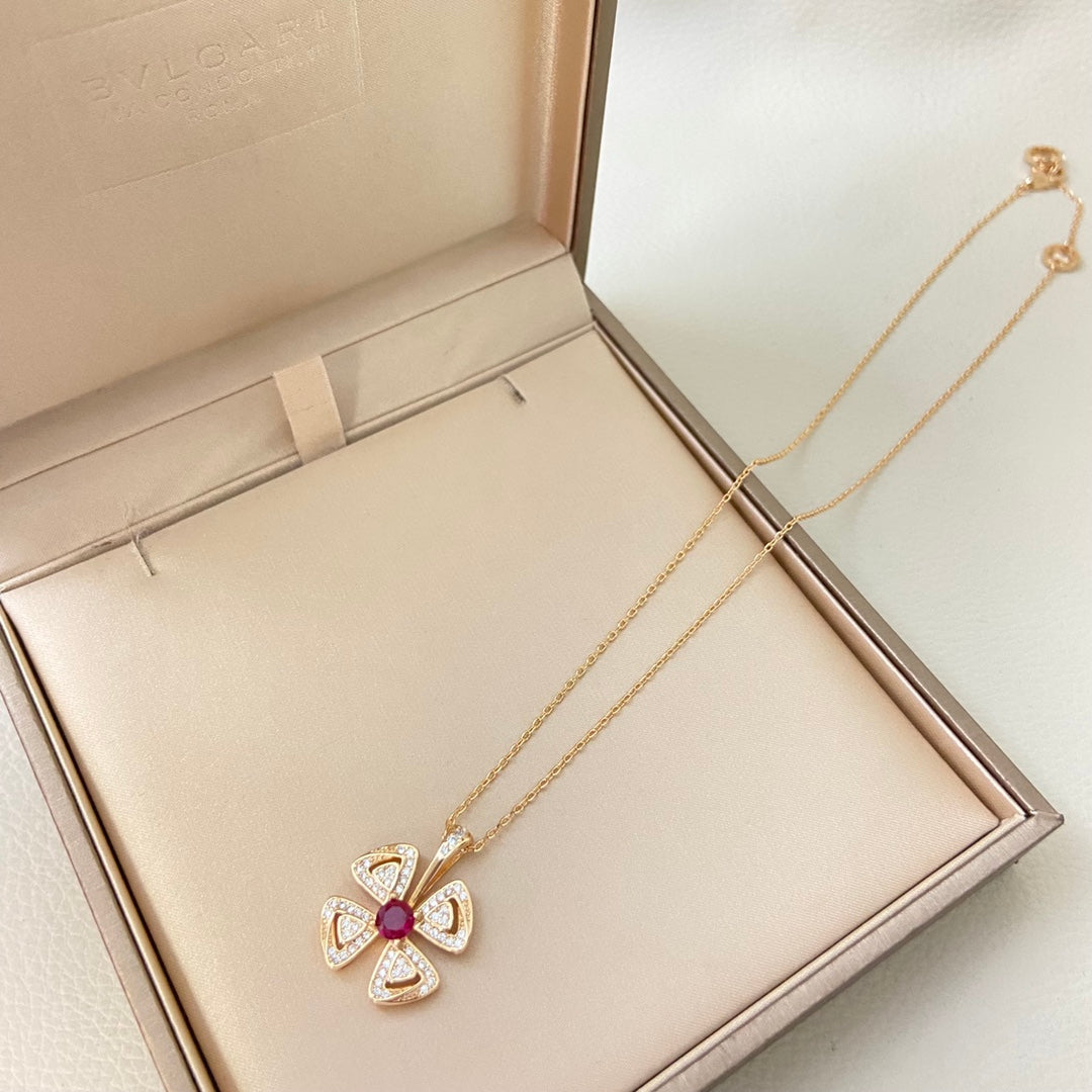 X1Q85S225X Popular Necklace