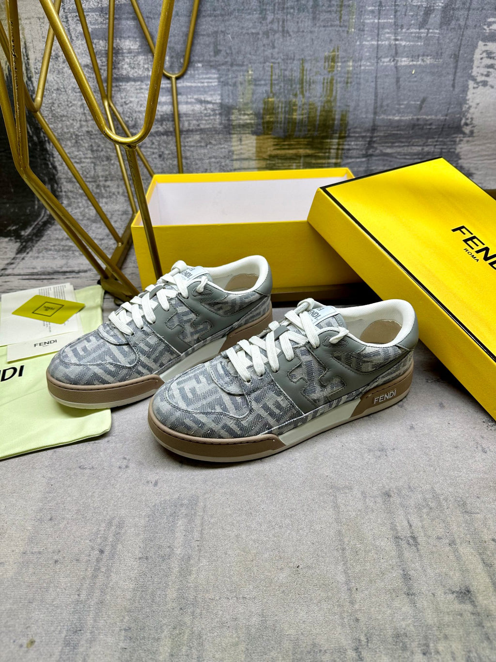 Z2N95F15 Popular high-quality shoes