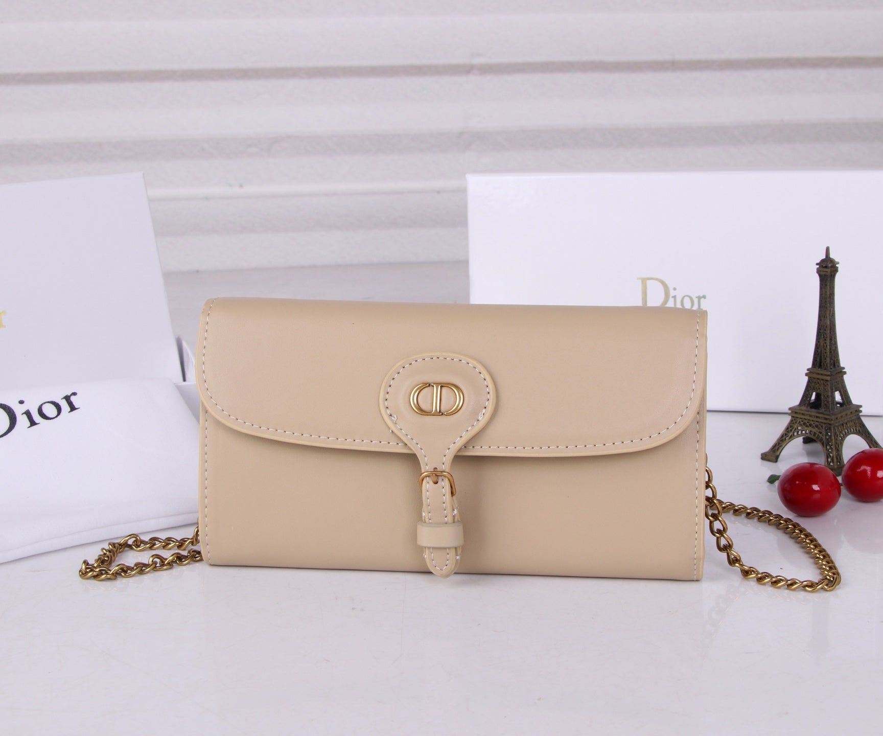 B1R66D2 Popular leather bag
