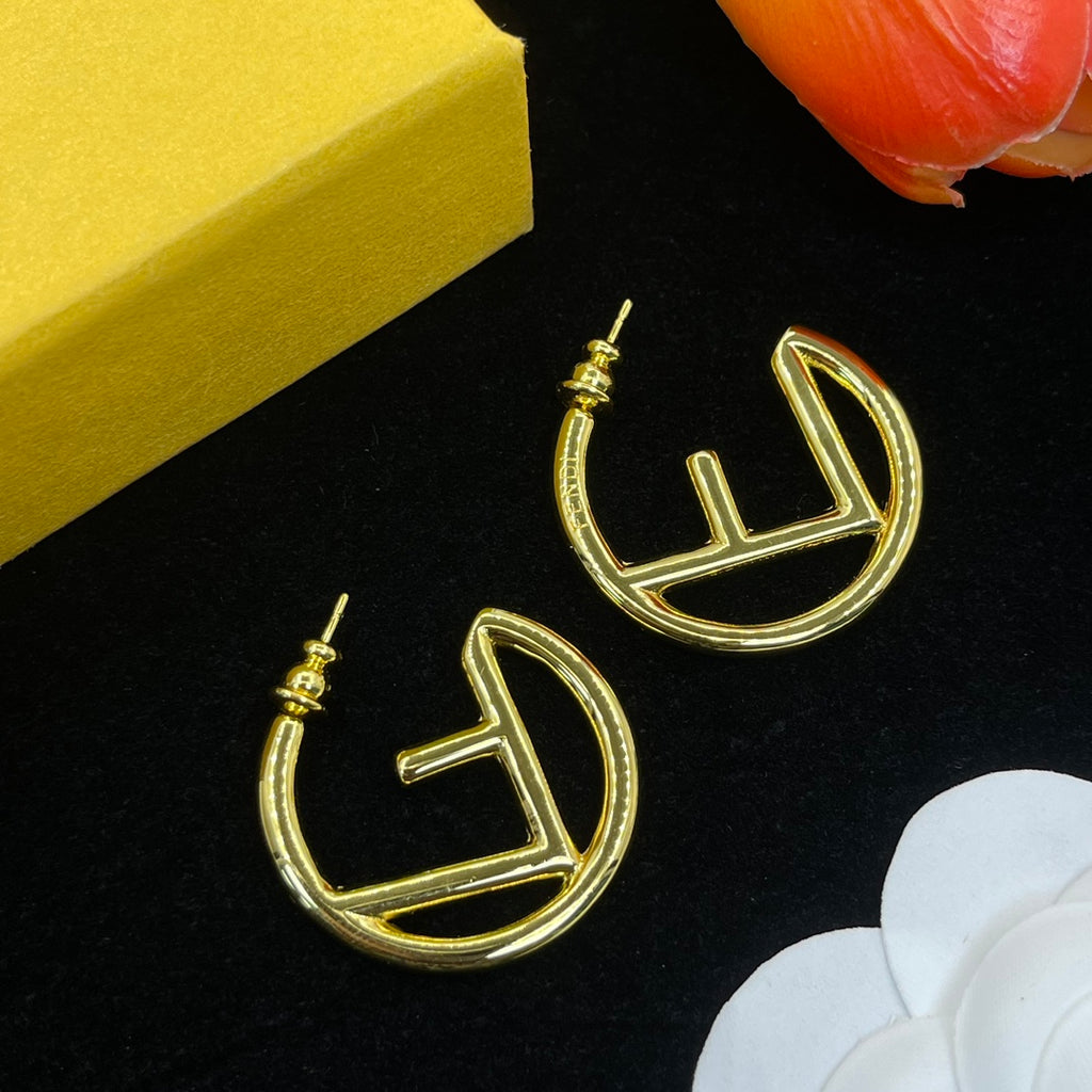 X1Z94F647E Popular  Earrings