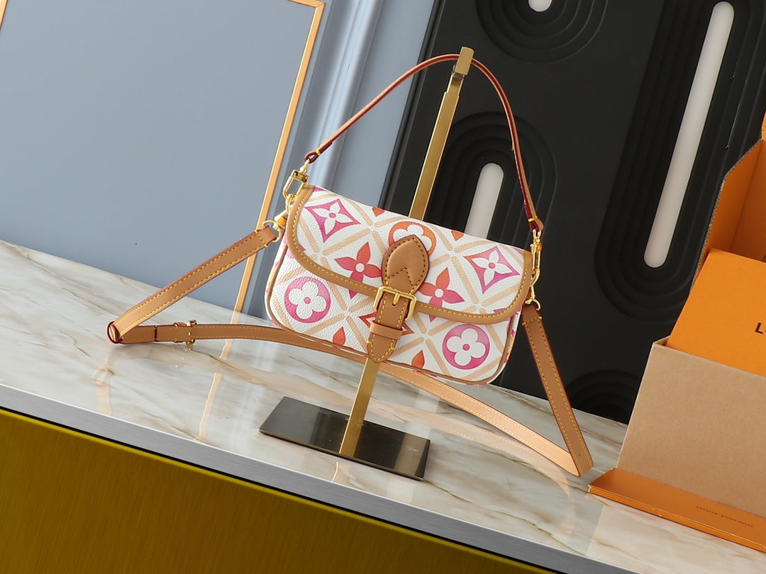 B1X45E2 Popular  leather bag