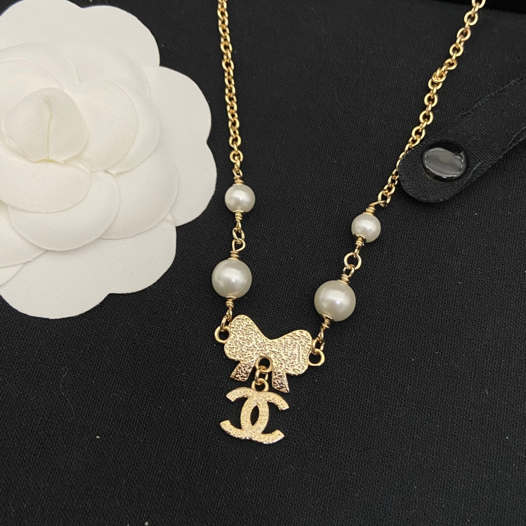 X1Q85C224X Popular Necklace