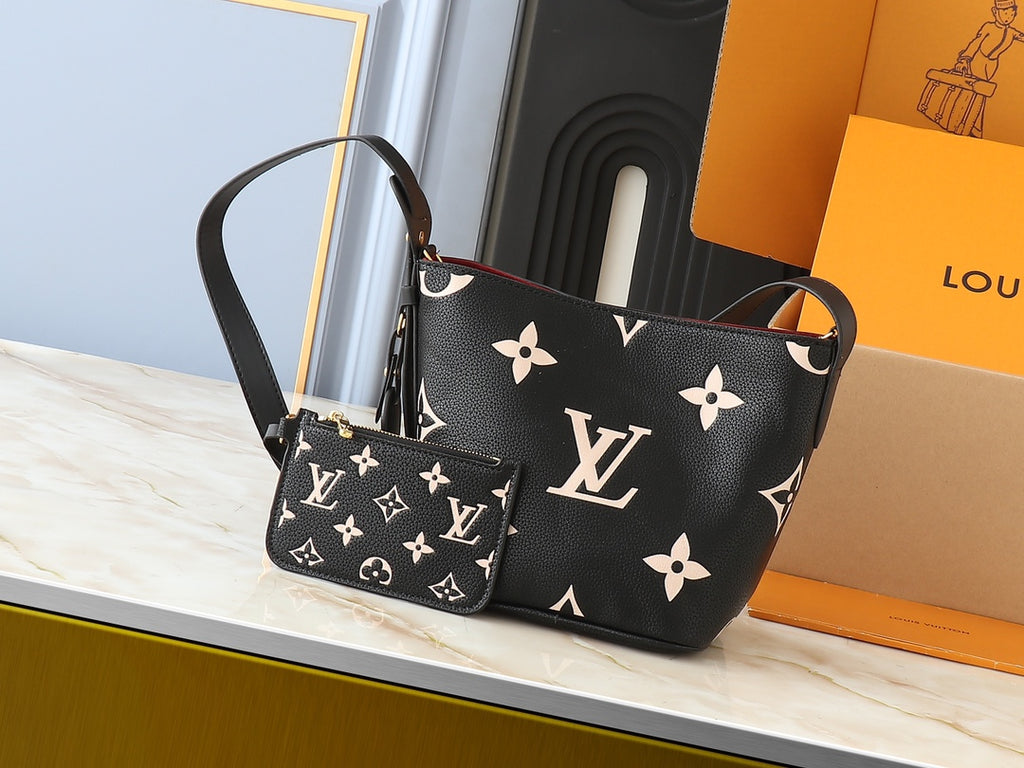 B12W15E3 Popular  leather bag