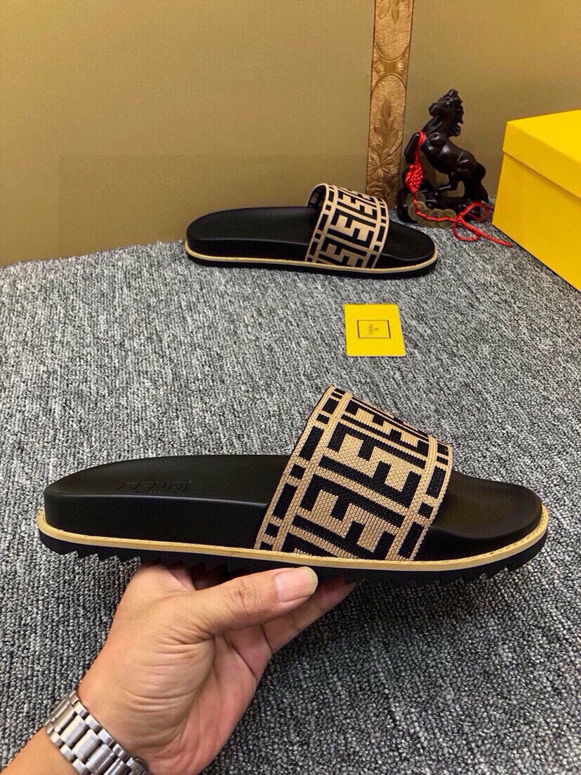 Z5Z35F285 Popular Slippers
