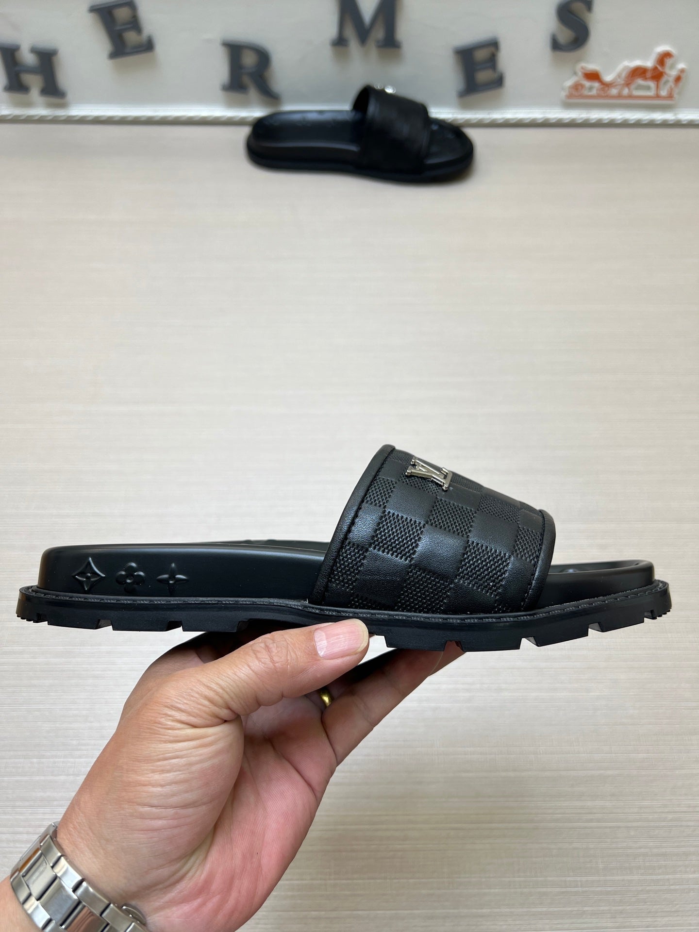 Z5Z35E304 Popular Slippers