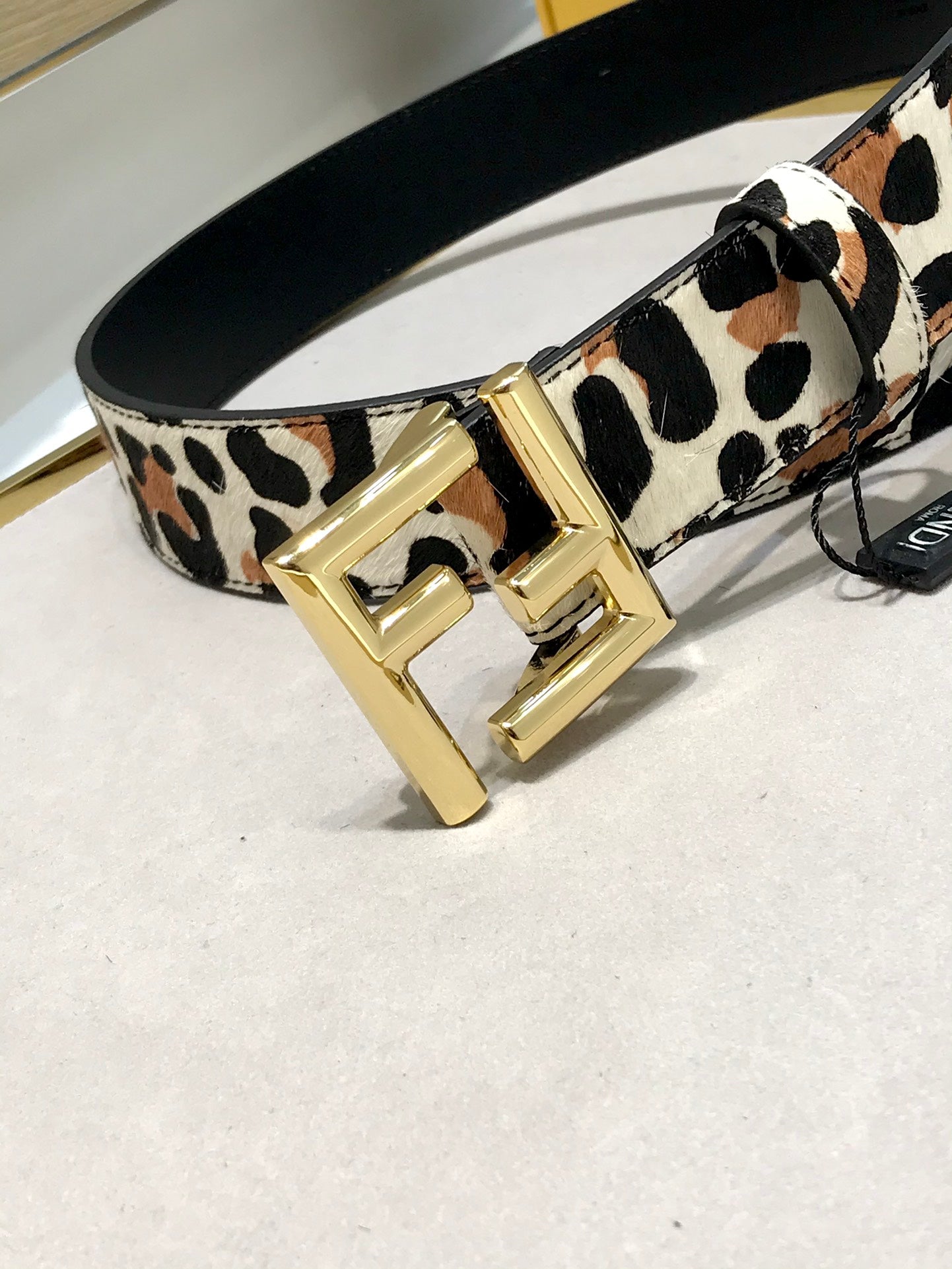 P1Q64F94 Popular   High quality belt With full package