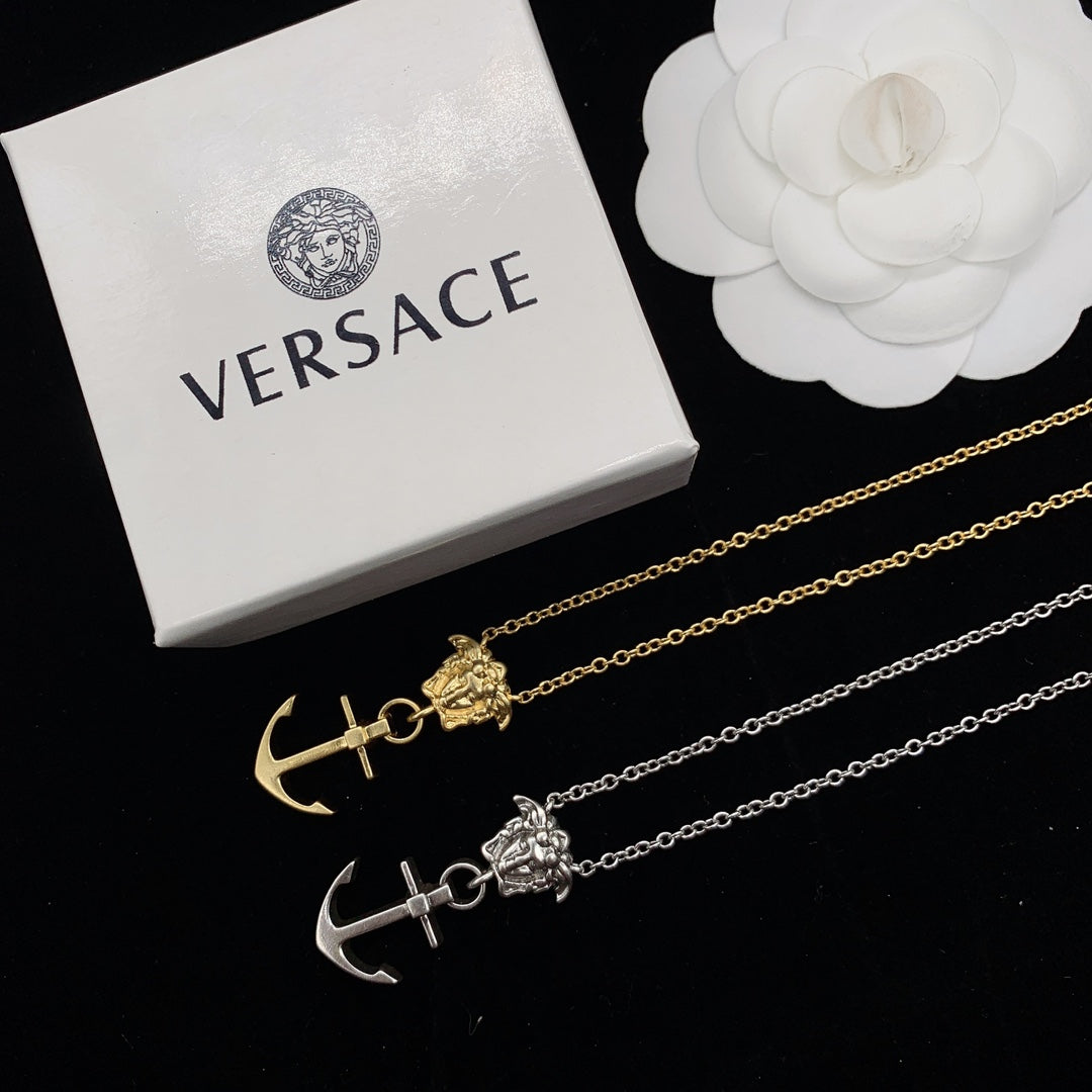 X1Q85V369X Popular Necklaces
