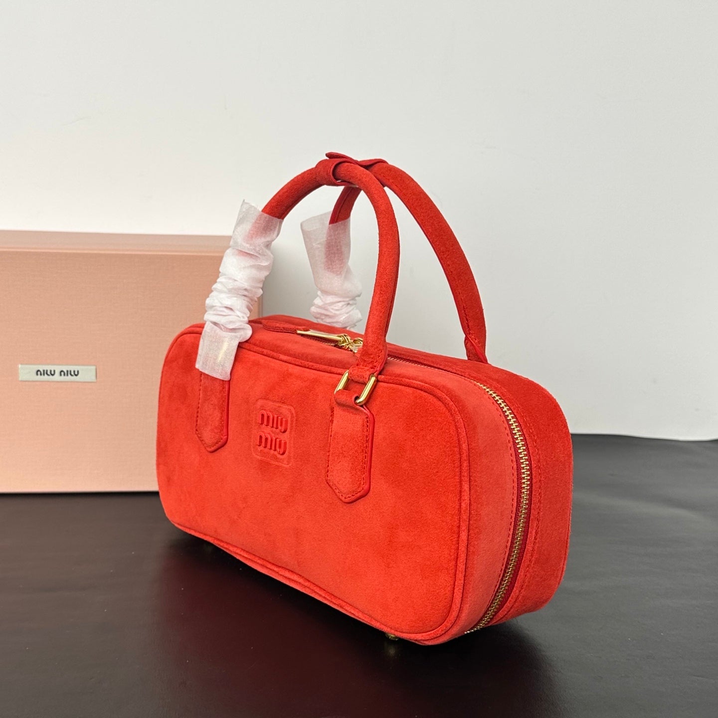 B1P46A153 Popular leather bags
