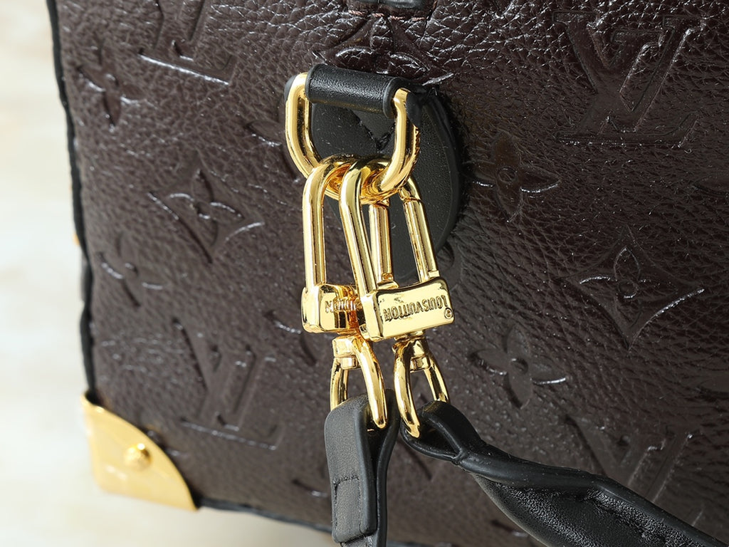B1R15E52  Popular   leather bag