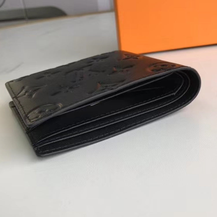 B1X41E16 Popular leather wallets