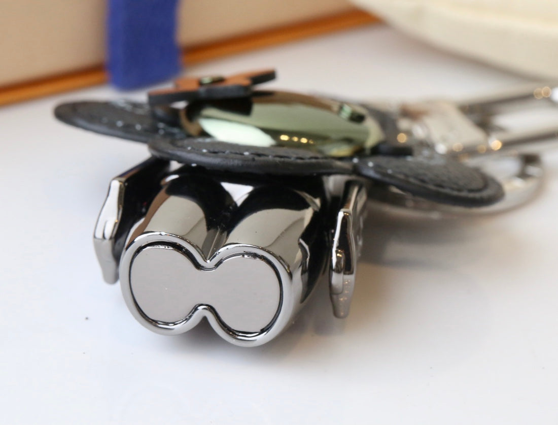 A1Z84E68  Popular key closure