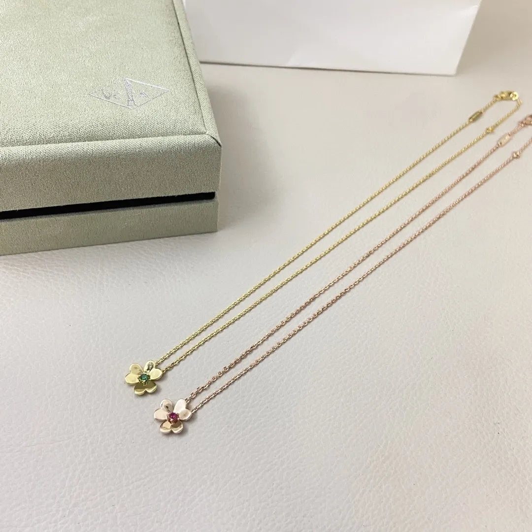 X5Q85VA251X Popular Necklace. Bracelets