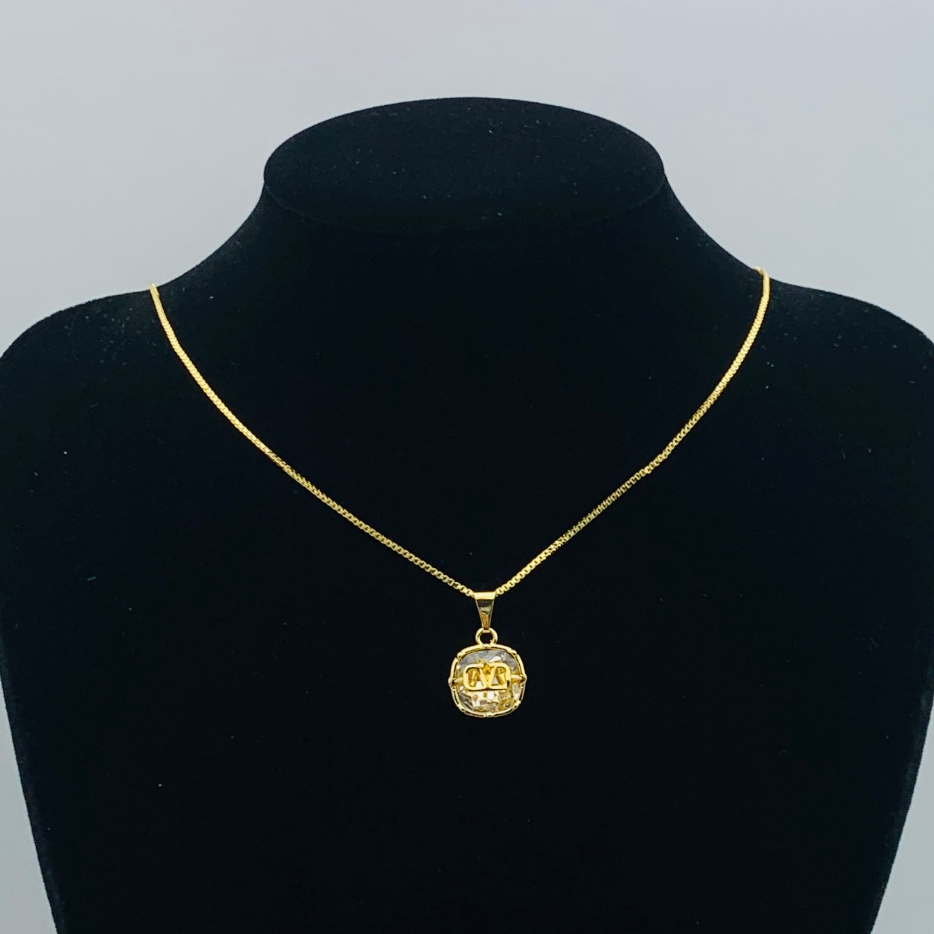 X1Q85VL47X Popular Necklace