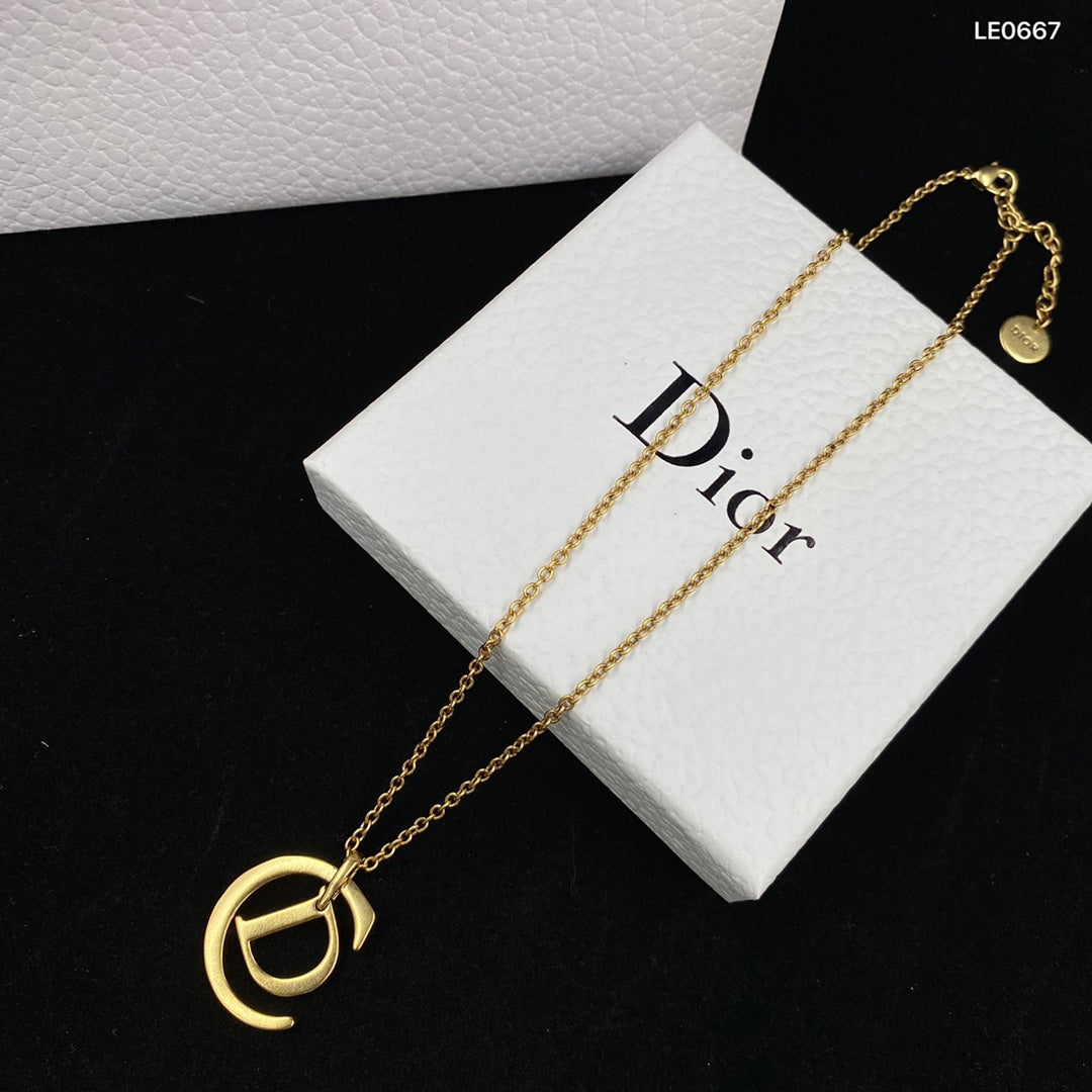 X1R75D22X Popular  Necklaces