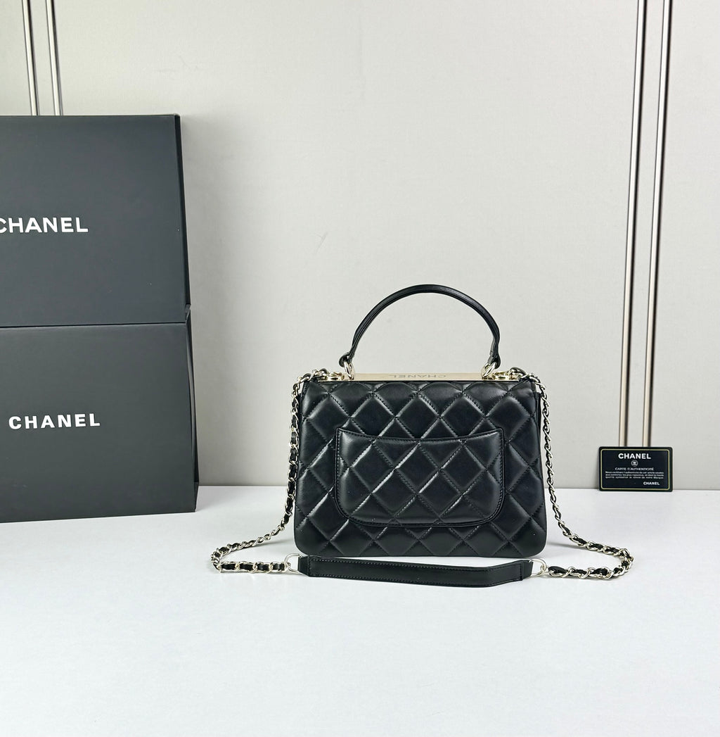 B1X76C8  Popular leather bag