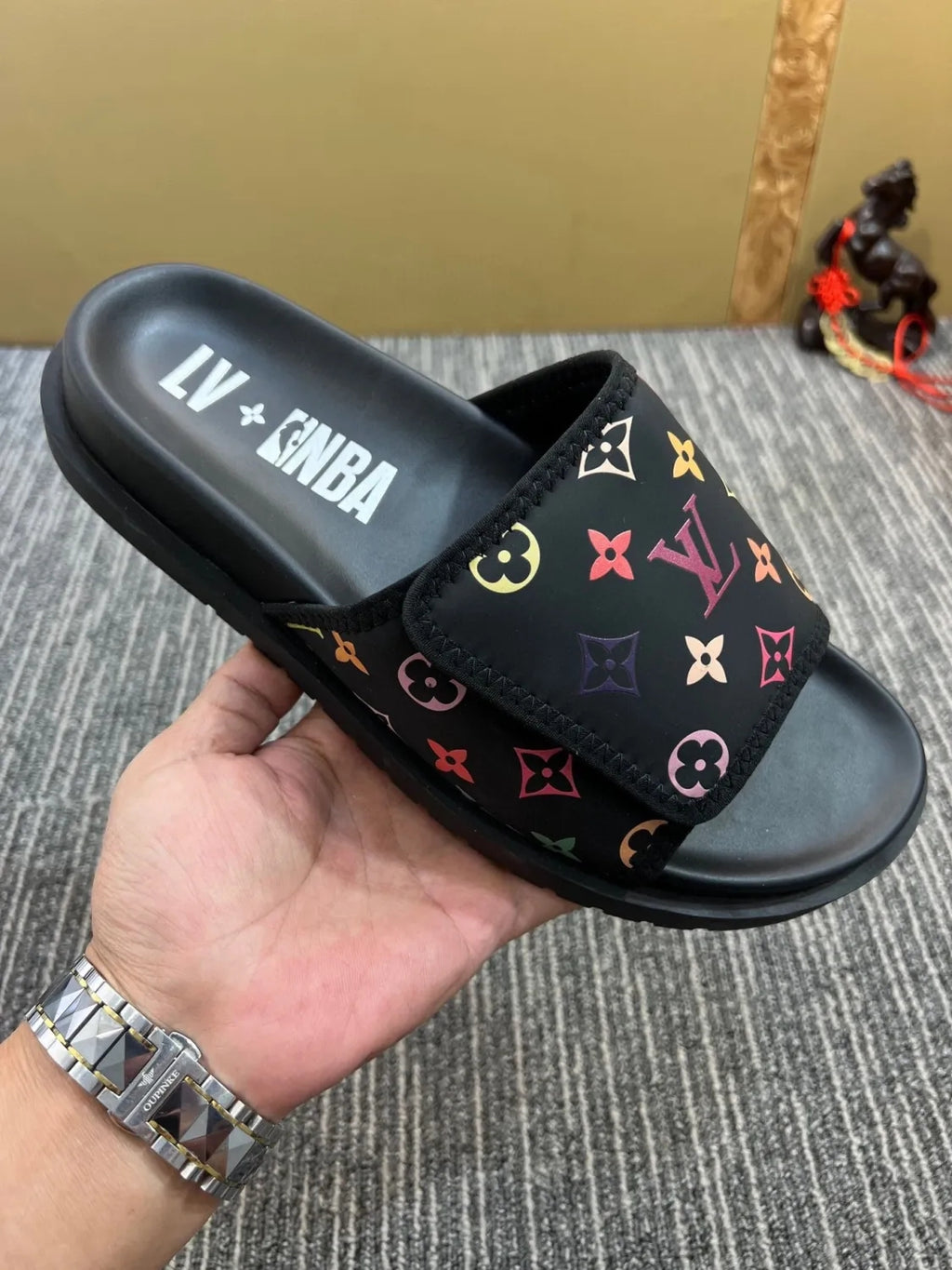 Z5YE47 Popular Slippers