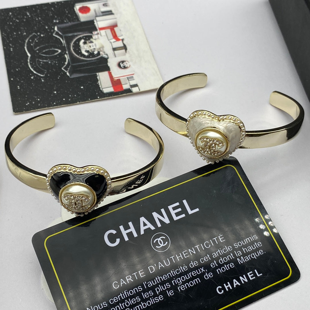 X1N85C212K  Popular Bracelets