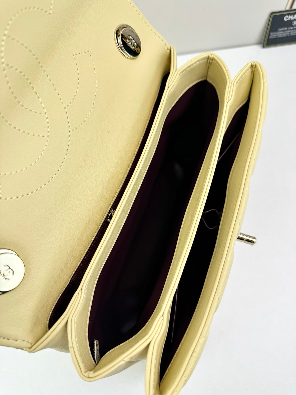 B1X76C8  Popular leather bag