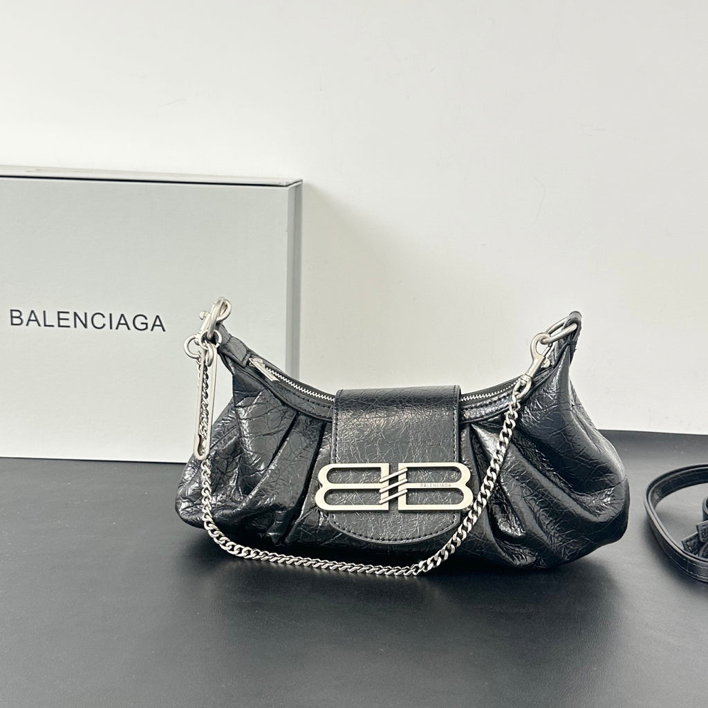 B1P36J120 Popular leather bag