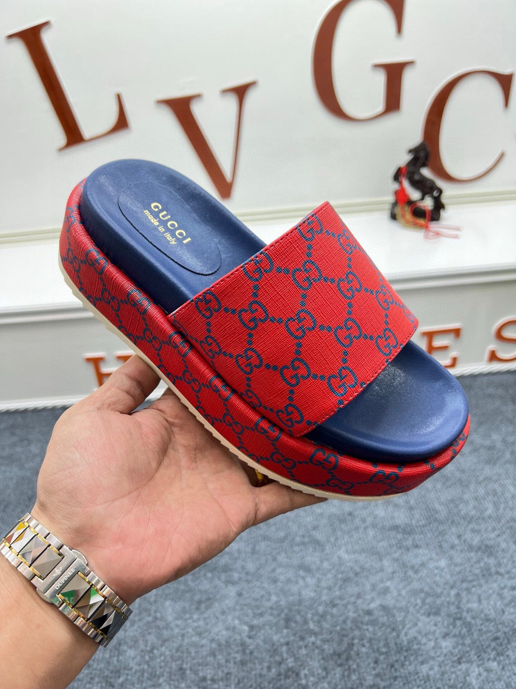 Z5ZB122 Popular slippers  Sole thickness 5.5cm