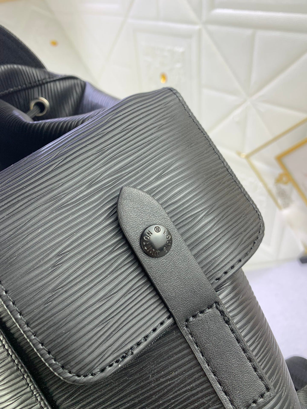 B1W25E73 Popular Backpacks