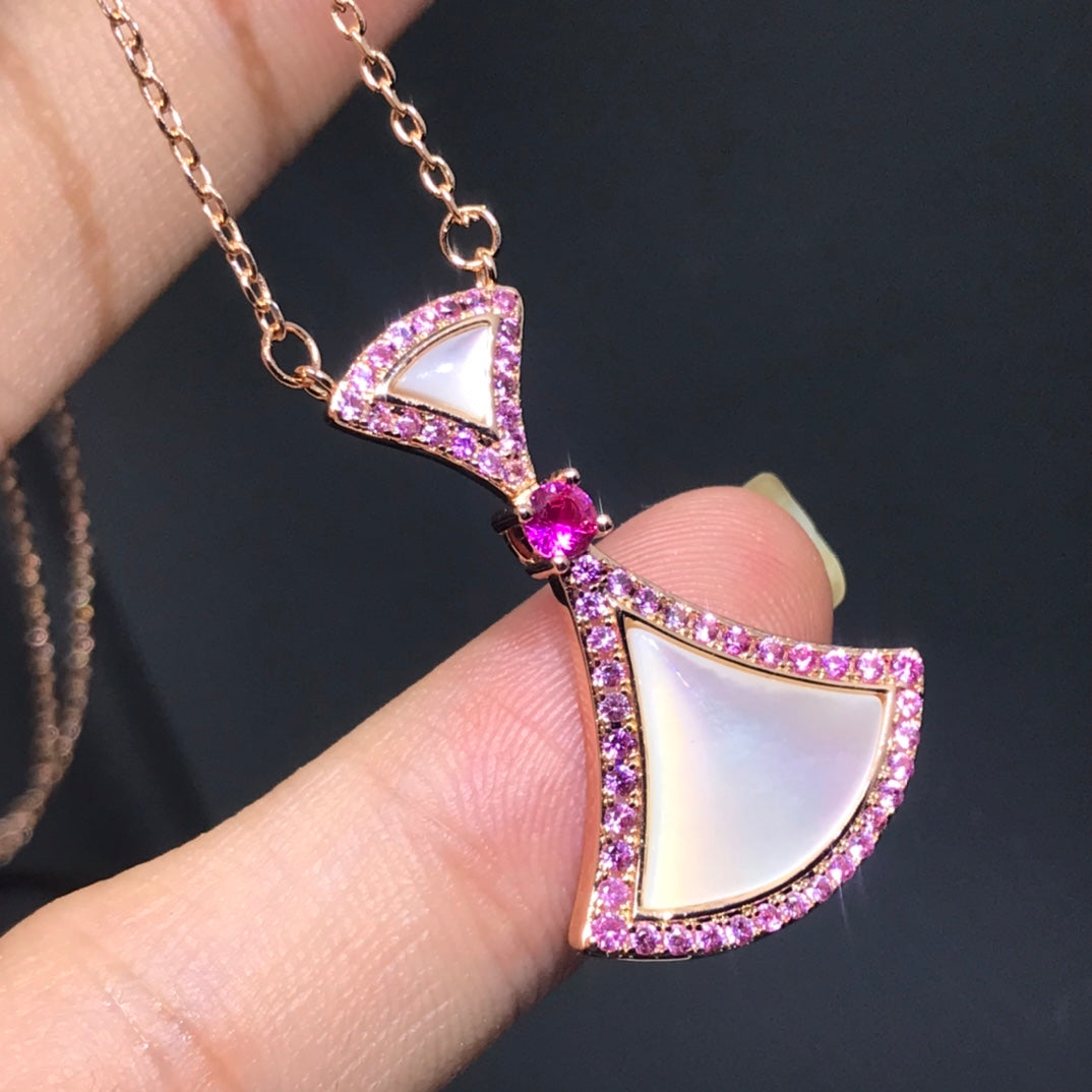 X1Q85S422X Popular Necklaces