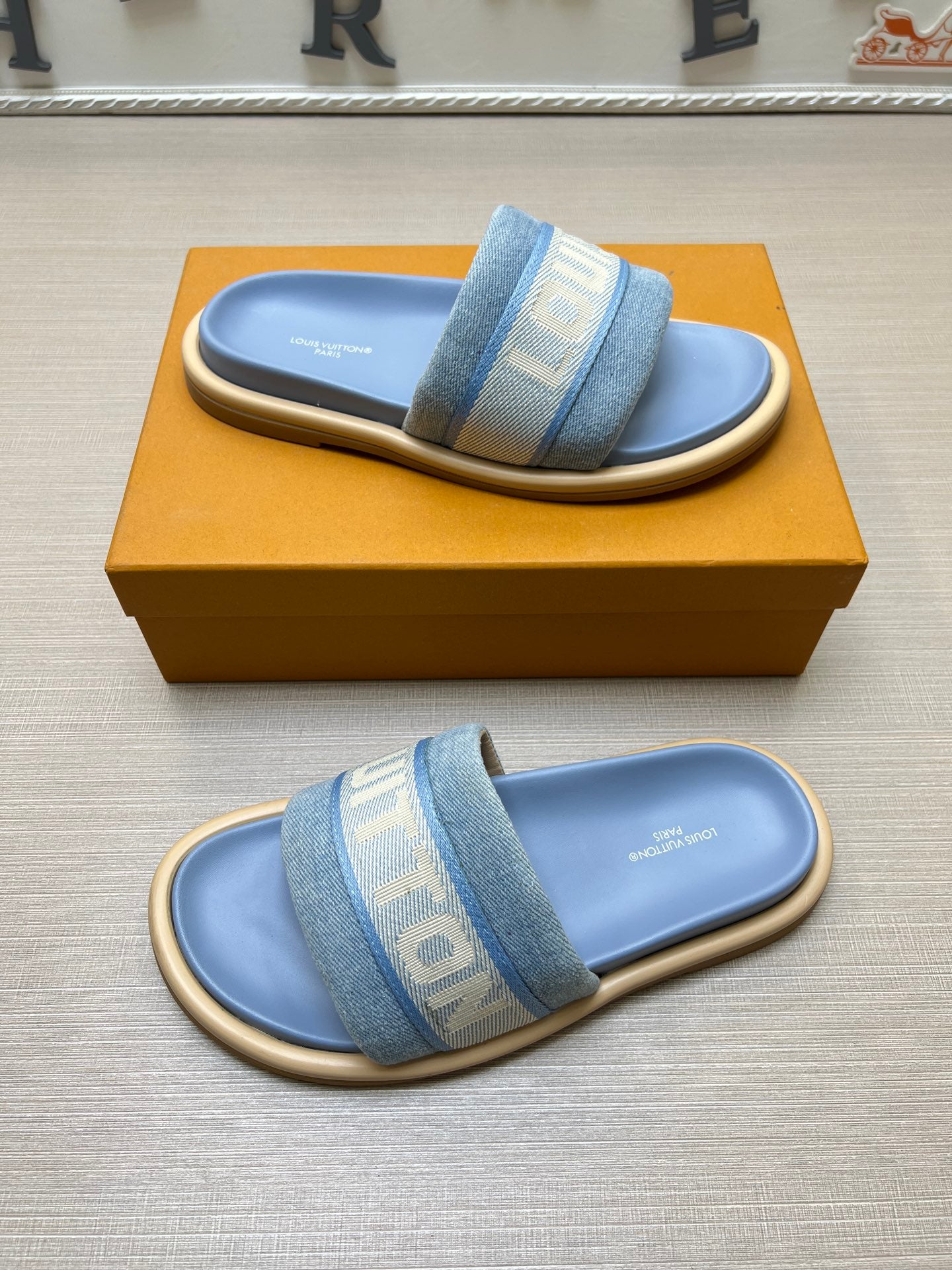 Z5Z35E300 Popular Slippers
