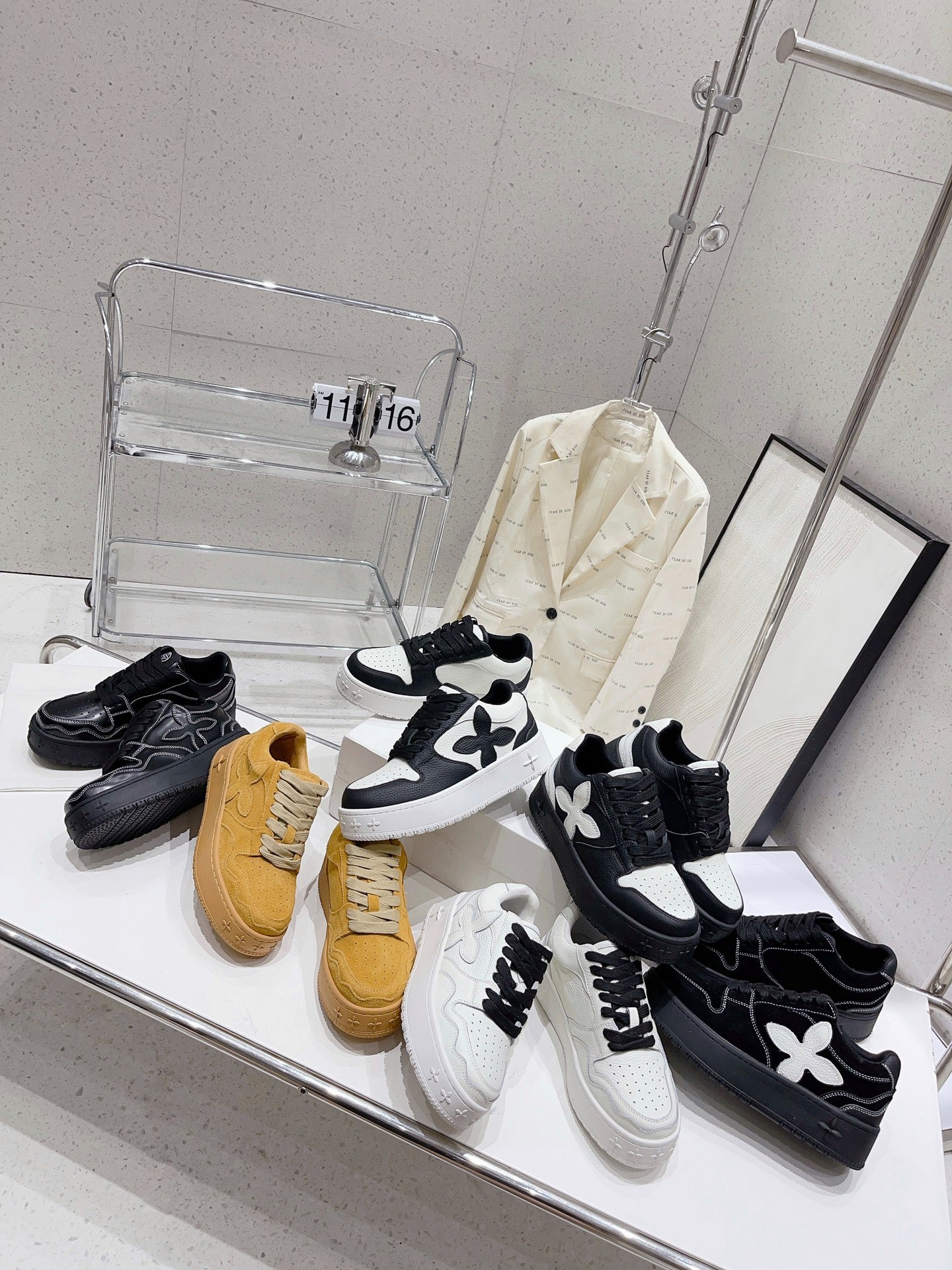 Z1Q105A345 Popular  Shoes