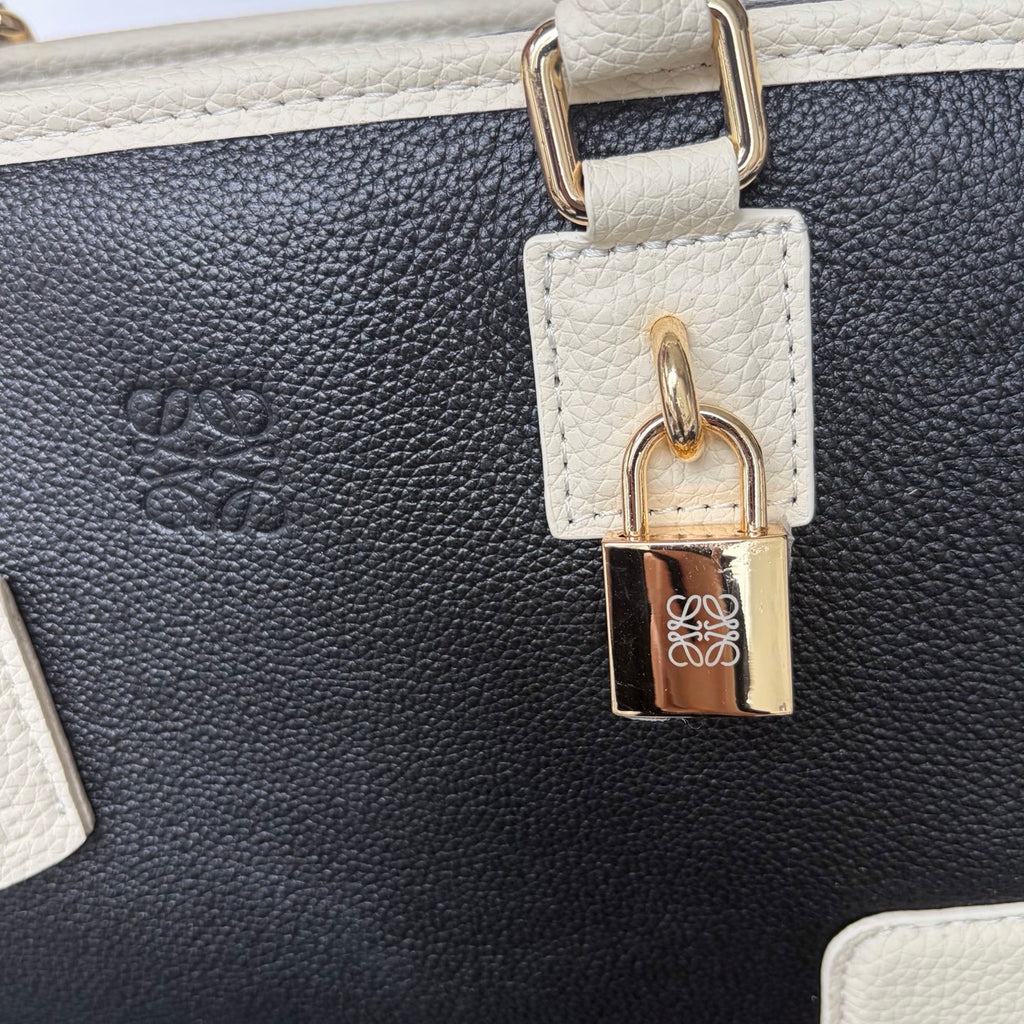B1R66A12 Popular leather bag