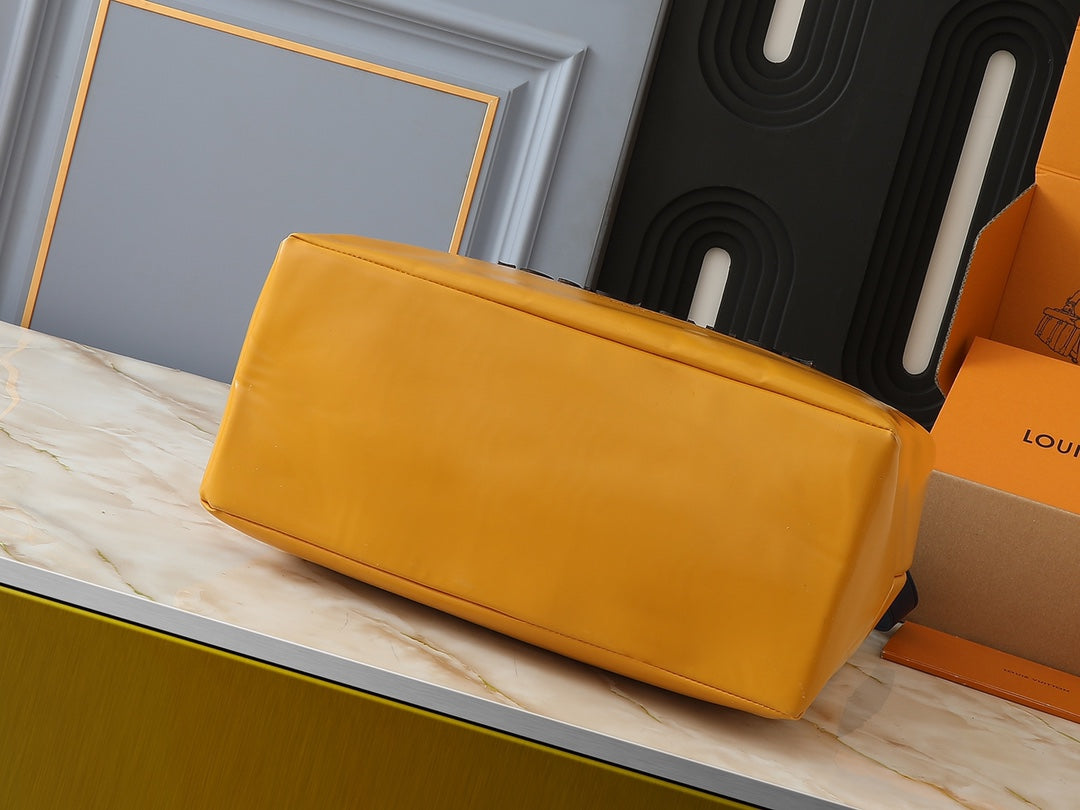 B1X45E9 Popular  leather bag