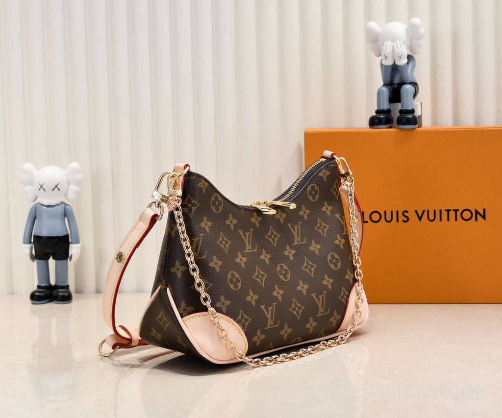 B1W15E35 Popular  leather bag