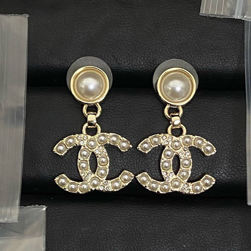 X1Z94C692E Popular Earrings