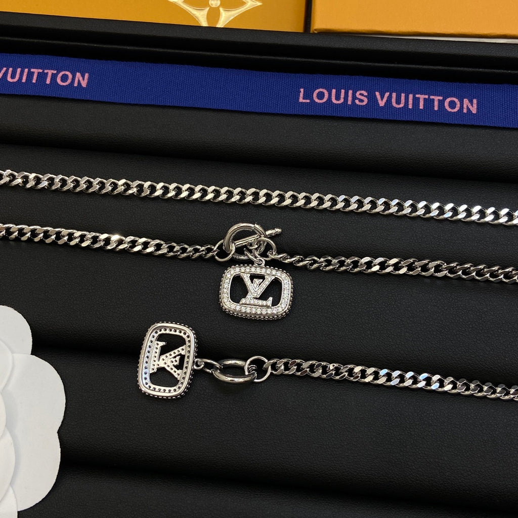 X1N83E251X  Popular   Necklaces  Bracelets Earrings