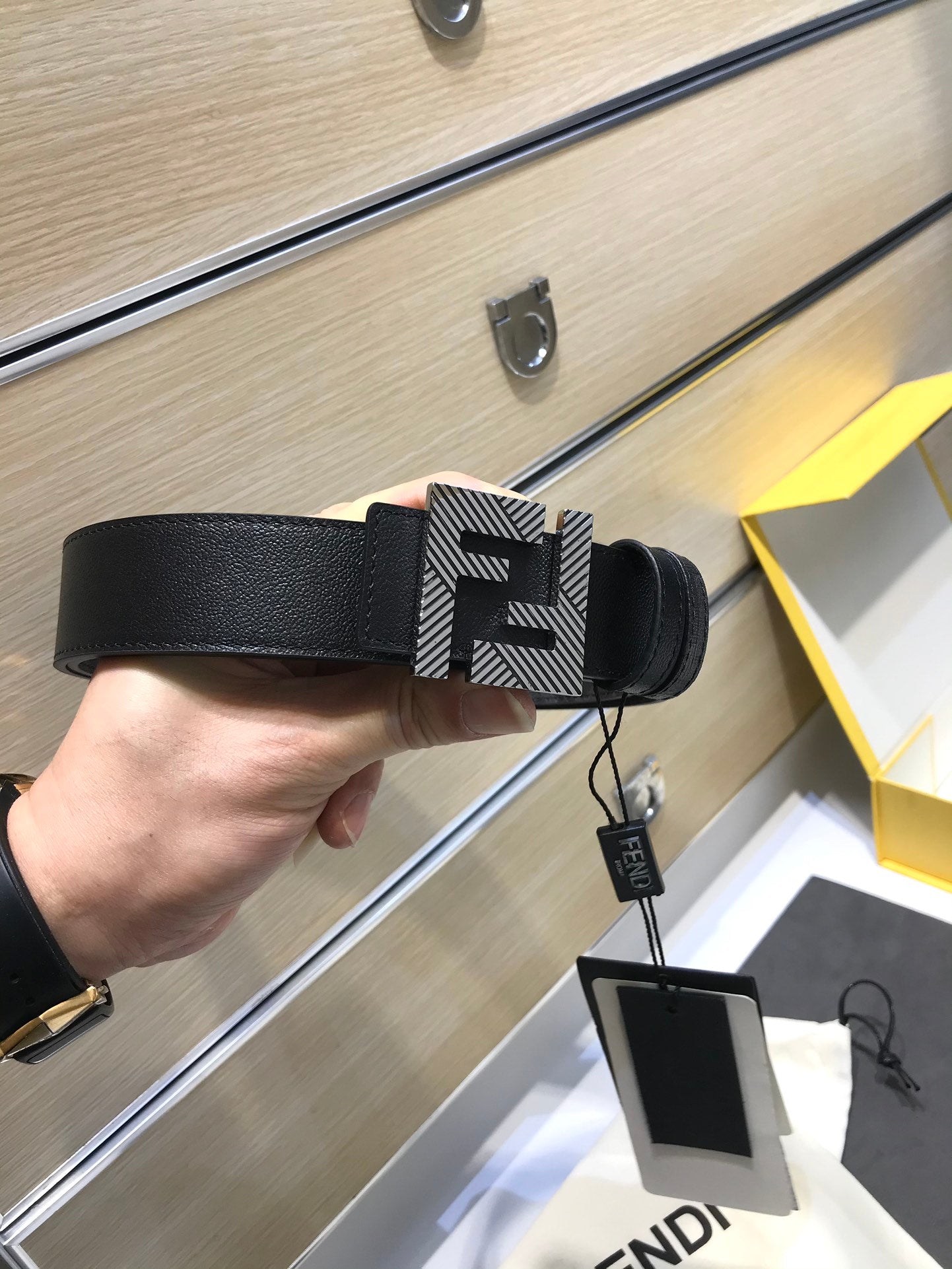 P1Q64F77 Popular   High quality belt With full package