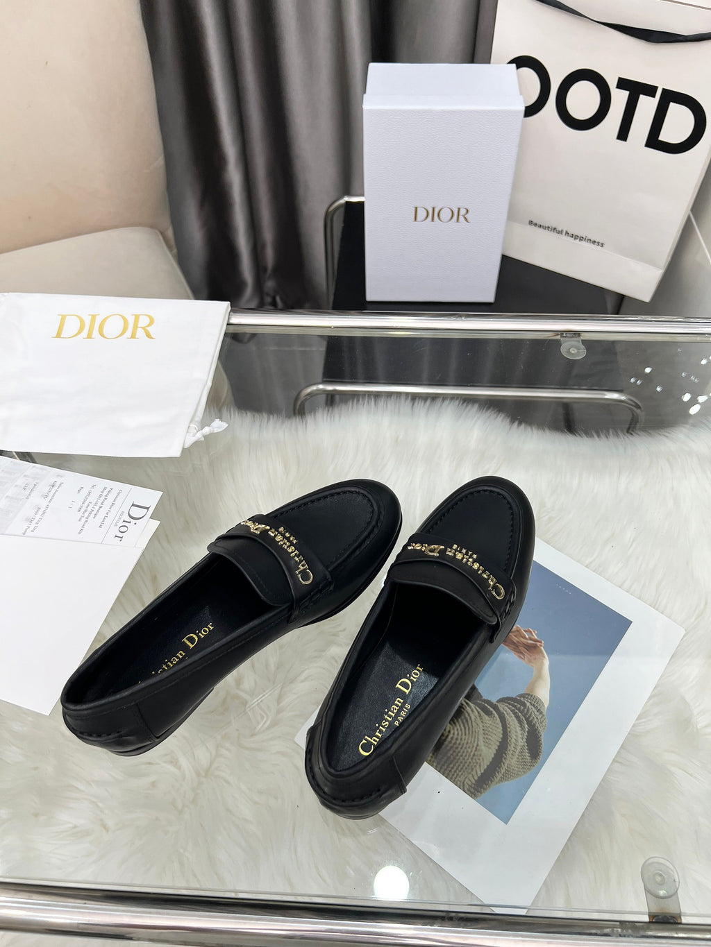 Z2Q105D301 Popular high-quality leather Shoes
