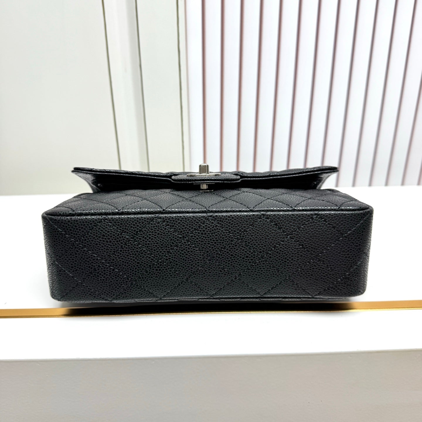 B1R76C10 Popular  leather bag