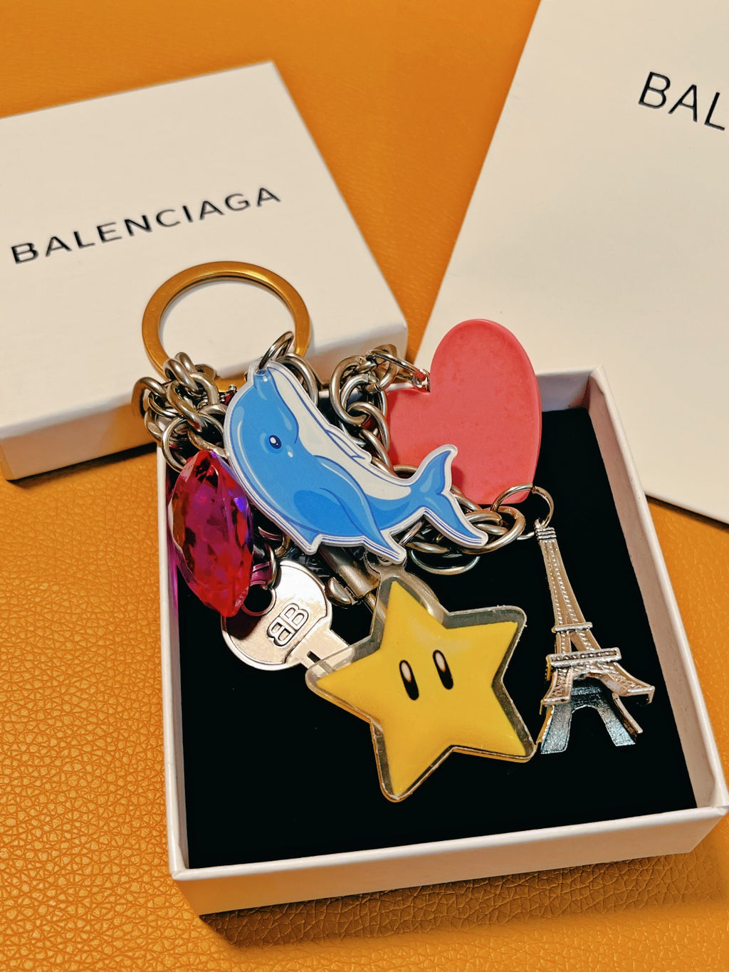 A1Z84J62  Popular Keychains