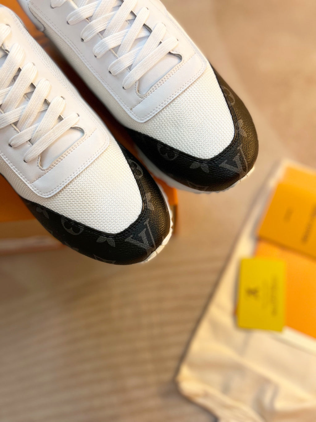 Z2Q95E104 Popular high-quality  shoes