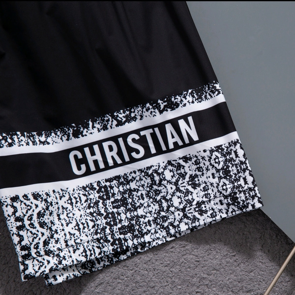 U1R76D18 Popular Men's trunks