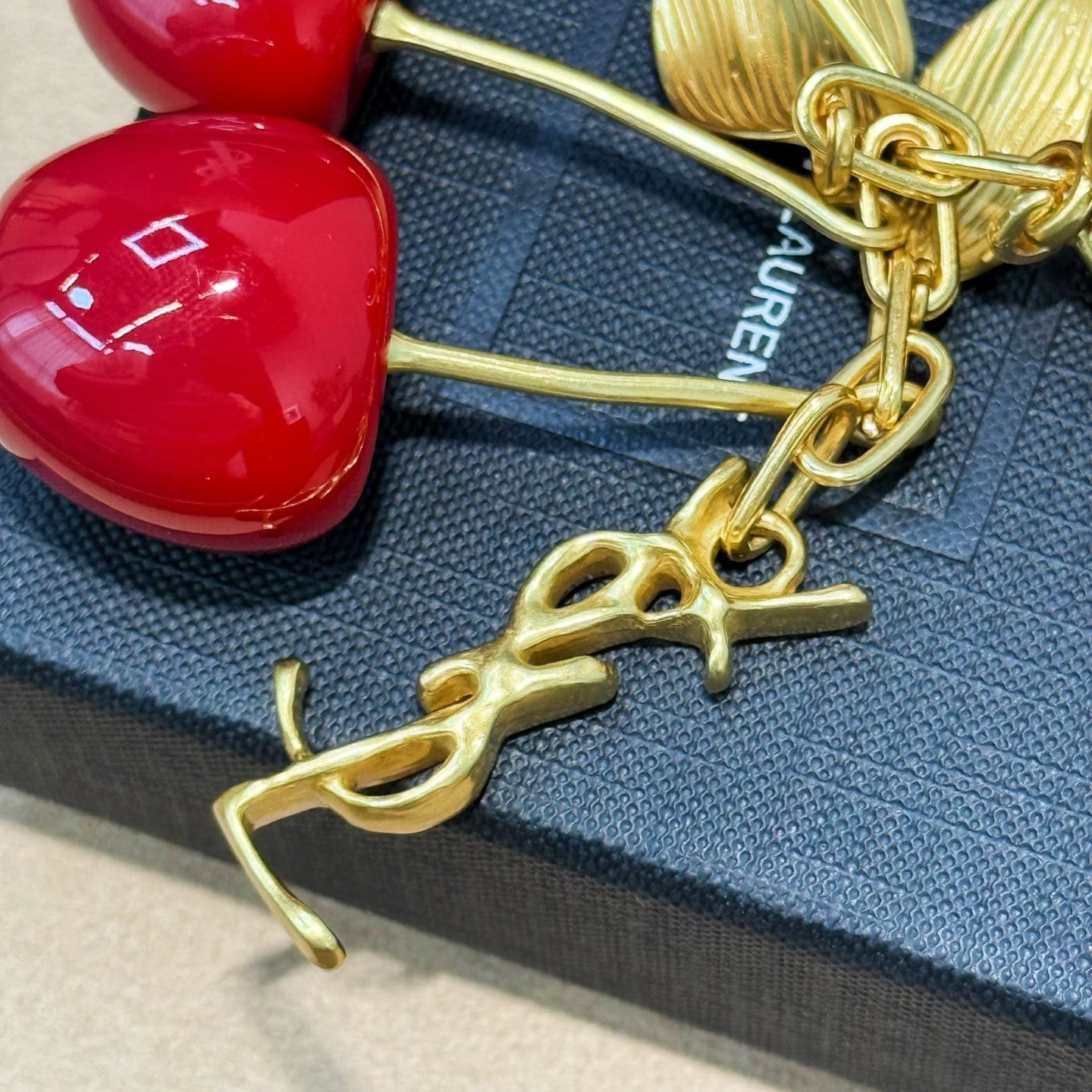 A1R46SL43 Popular bag 's charms accessories